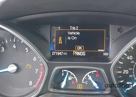 2018 Ford Escape Titanium из США, поврежденный, VIN 1FMCU9J93JUD48013